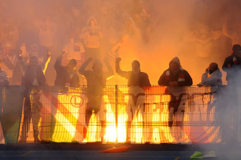 Obračun Grčke sa domaćim huliganima 1