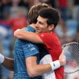 Medvedev: Đoković uvek čestita kolegama 13