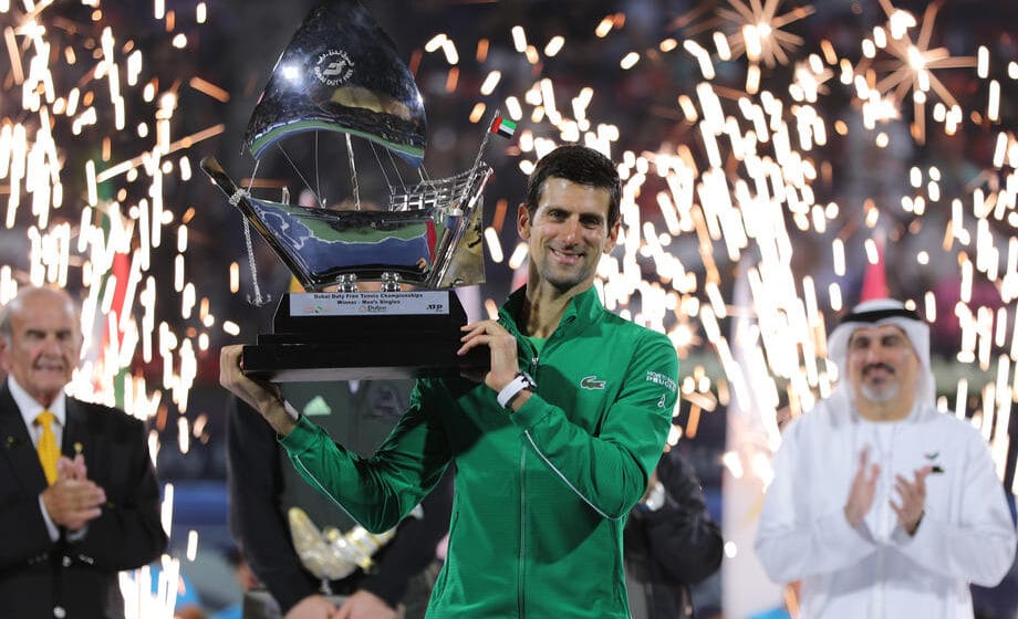 Dubai slavi povratak Đokovića 1
