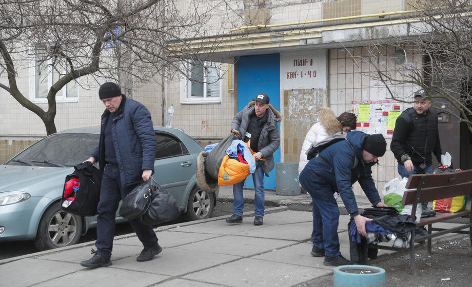 Ukrajina i Rusija dogovorile obezbeđivanje koridora za evakuaciju civila i isporuku hrane i lekova 1