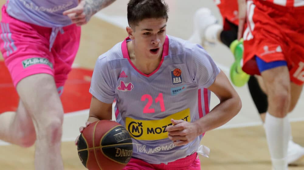 Đurišić postao “profi” na punoletstvo 1