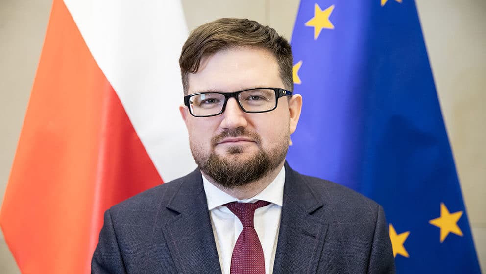 Vesić sa ambasadorom Poljske o ukidanju tranzitnih dozvola 1