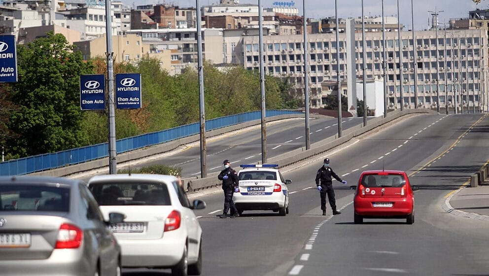Holivudsko veče u Beogradu: Kako su izgledale policijske kontrole građana tokom zabrane kretanja u vreme korone 1