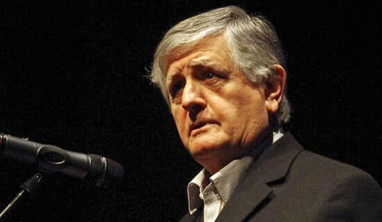 Preminuo Dejan Mijač 8