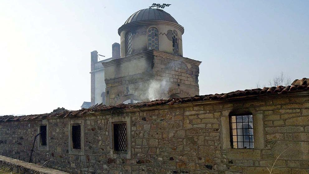 Njujork Tajms o Kosovu: Pokret ka hrišćanstvu uzburkava muslimansku zemlju 1