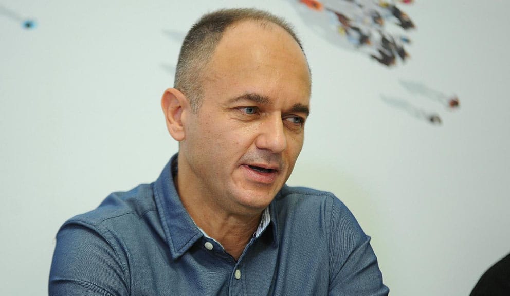 Da li je Vučić, kako sam tvrdi, zaista oprezniji i temeljniji političar od Slobodana Miloševića? 5 Da li je Vučić, kako sam tvrdi, zaista oprezniji i temeljniji političar od Slobodana Miloševića? 5