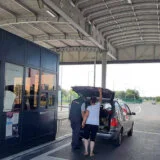 Državljanin Srbije uhvaćen u pokušaju da prošvercuje 84.000 evra iz Severne Makedonije 6