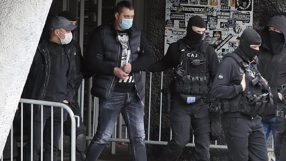 Počelo suđenje Belivukovoj grupi, Belivuk se požalio sudu da mu je pozlilo 1