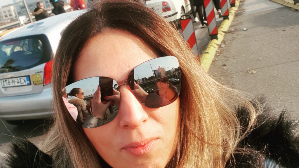 Škola u Beogradu na vodi, škola za njihovu decu 2