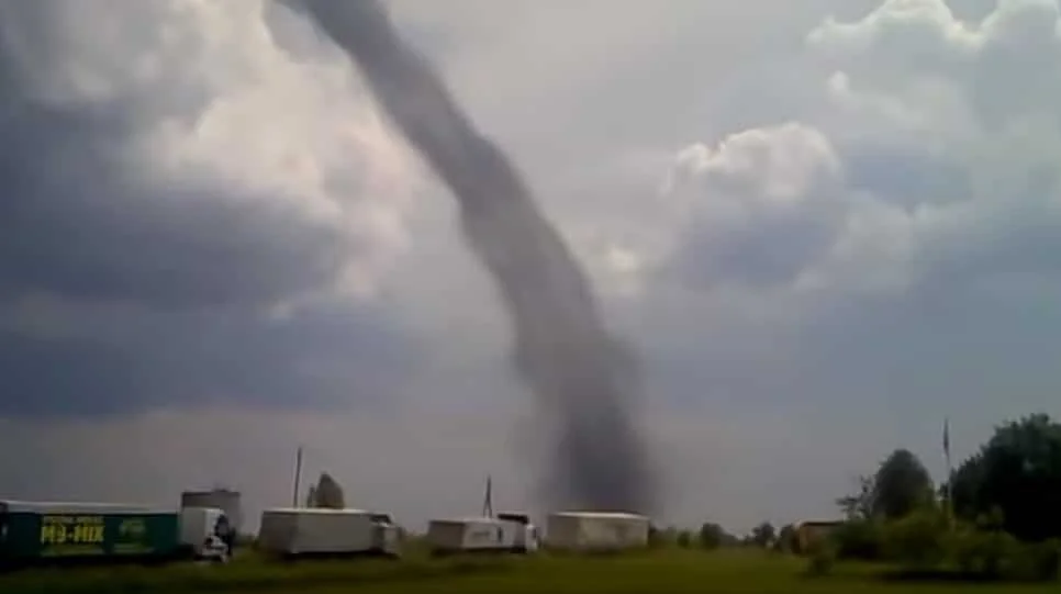 (VIDEO) Tornado protutnjao Italijom i Slovenijom: Da li treba da brinu Hrvatska i Srbija? 1