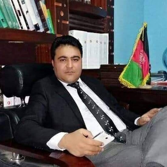 Ukrajina i Rusija: „Pobegla sam iz Kabula, a sada sam usred rata u Kijevu“ 2 Haidar Seddiqi in an office in Afghanistan