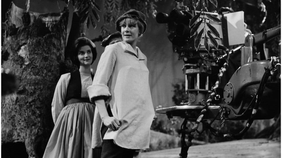 Rusija, Srbija i kultura: Da li će rat u Ukrajini poremetiti planove Emira Kusturice da se pridruži ruskom vojnom teatru 2 pozorište