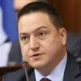 Ružić: Dojave o postavljenim bombama lažne, škole bezbedne 2