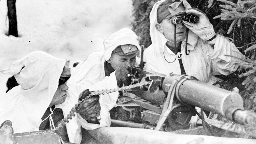 Rat u Ukrajini: Putin će tražiti način da sačuva obraz 3 Finnish soldiers train their weapon against the enemy during the Russo-Finnish war, 8 December 1939