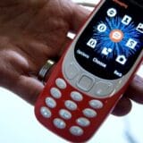 Tehnologija i mobilni telefoni: Povratak „glupih" telefona 4