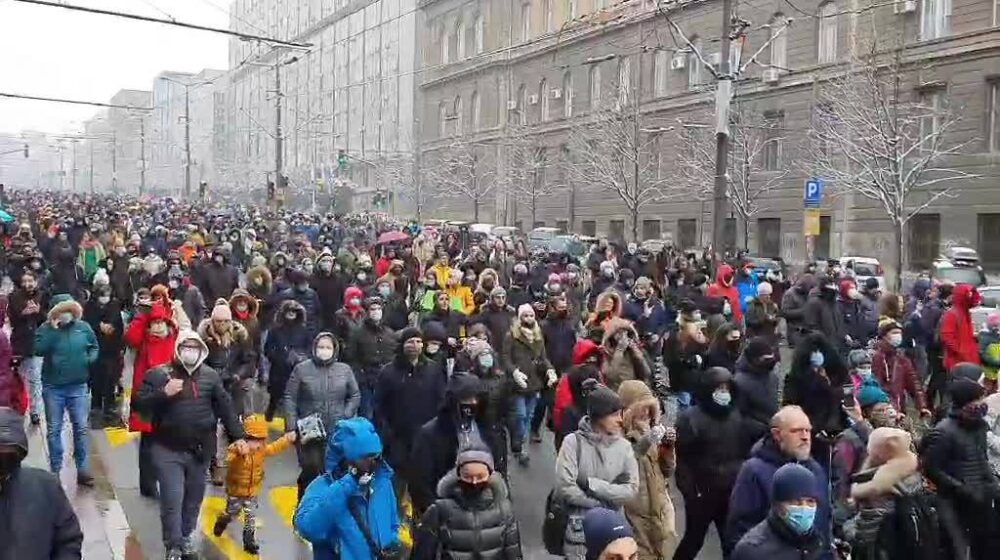 Šabac: Potpisivanje peticije za zabranu iskopavanja bora i litijum 1