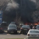 Izgoreo džip na Novom Beogradu 6