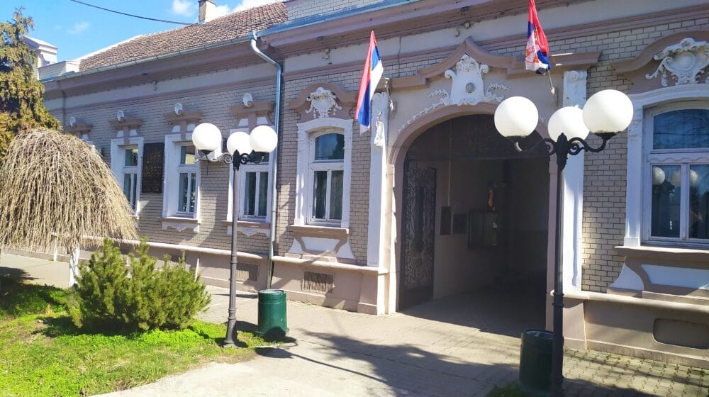 Regresiranje đačkog prevoza u Sečnju 1