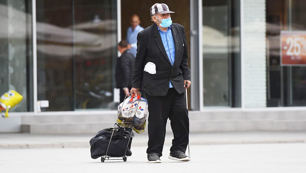 Koliko je pandemija skratila očekivani životni vek muškaraca u Srbiji? 1