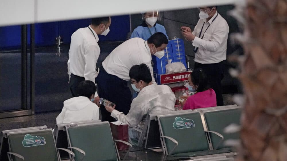 Državna televizija: Nisu pronađeni preživeli na mestu udesa kineskog aviona 1