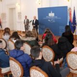 Mališani iz regiona u poseti Novom Sadu 2