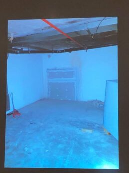 273874764_281952507450497_5953172411839985709_n Snimak i fotografije iz hotela u Balkanskoj: Vlasnik tvrdi da su Belivuk i Miljković nasilno upali i napravili štetu (VIDEO, FOTO) 4