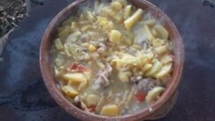 274621057_645661463380431_394744534537658933_n Milovanov „Volujački lonac“ za snagu i zdravlje 4