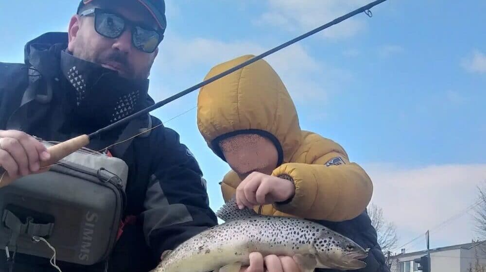 "Uzeo sam dete u naručje i počeo da bežim": Otac i sin izbegli tragediju na stazi u kanjonu Đetinje 1