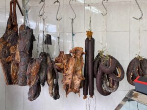 Da li meso postaje luksuz u ishrani: Šta pokazuju cene u mesarama u Novom Sadu, Jagodini, Vranju, Novom Pazaru, Nišu, Subotici, Majdanpeku, Šapcu, Kragujevcu, Zaječaru, Užicu i Zrenjaninu 6