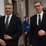 Vučić u razgovoru sa kancelarom Austrije: Trgovinska razmena u 2021. godini zabeležila povećanje od 28 odsto 13