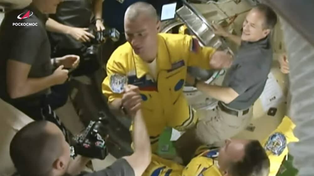 Ruski kosmonauti: Odela nisu inspirisana ukrajinskom zastavom, podržavamo našeg predsednika 1