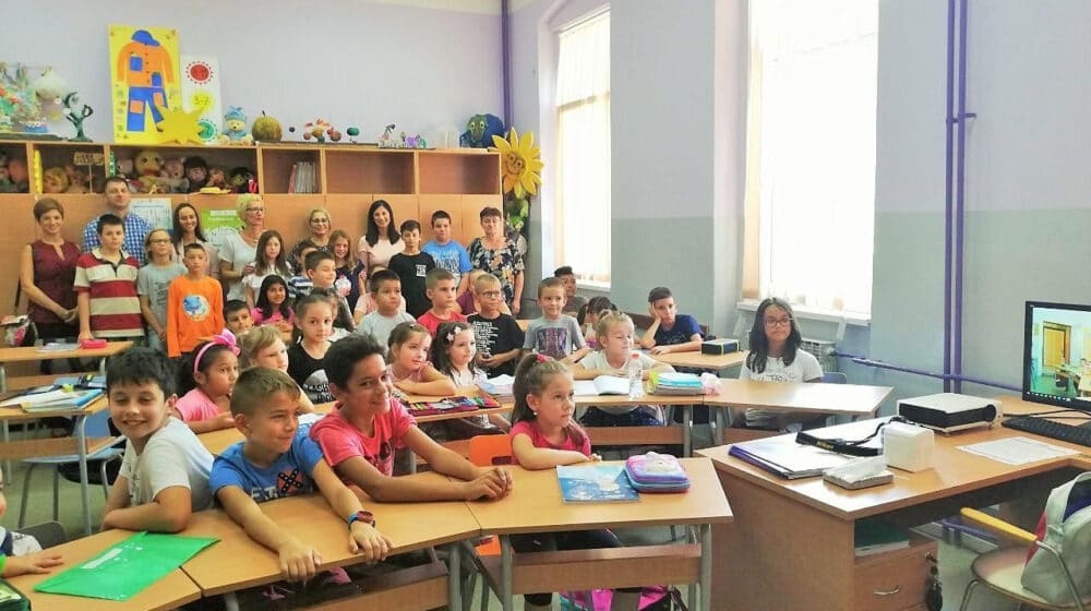 Upis u srednje škole i ove godine elektronskim putem preko portala Moja srednja škola 1