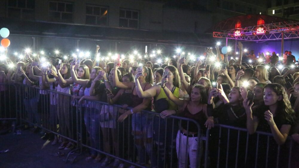 Kako je Kikinda ostala bez muzičkog festivala za omladinu – KOF-a 8