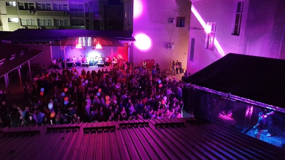 Kako je Kikinda ostala bez muzičkog festivala za omladinu – KOF-a 10