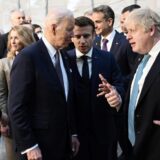 Bajden i drugi svetski lideri na otvaranju vanrednog samita NATO-a 4