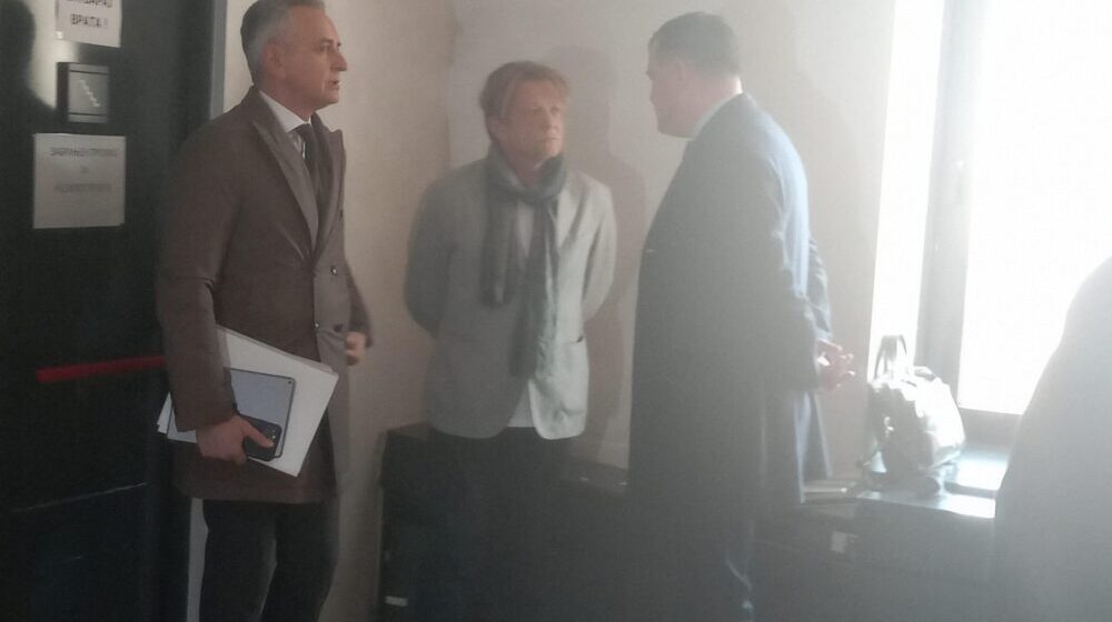 Pretres prekinut i zakazan za 11. jun: Bjelogrlić ipak bez izjave danas, Antonijević se nije pojavio (VIDEO) 1