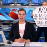 Ruska novinarka neće biti osuđena za širenje lažnih vesti, Pariz nudi azil 7
