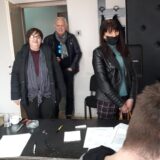 U kragujevačkom DS-u danas nastavljeno prikupljanje potpisa za listu Zdravka Ponoša 12