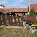 Zašto turisti koji ne voze džip već dve godine ne mogu u etno - selo kod Trgovišta 4