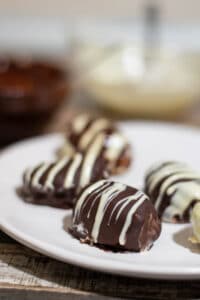 Recept: Čoko punjene urme  2