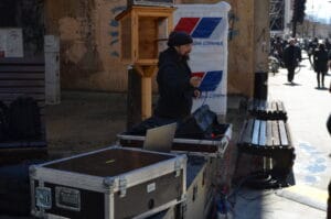 Vranje: Završne pripreme pred današnje Vučićevo obraćanje u centra grada (FOTO) 3