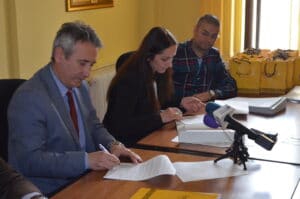 Potpisani ugovori o dodeli subvencija za samozapošljavanje 2 Potpisani ugovori o dodeli subvencija za samozapošljavanje 2