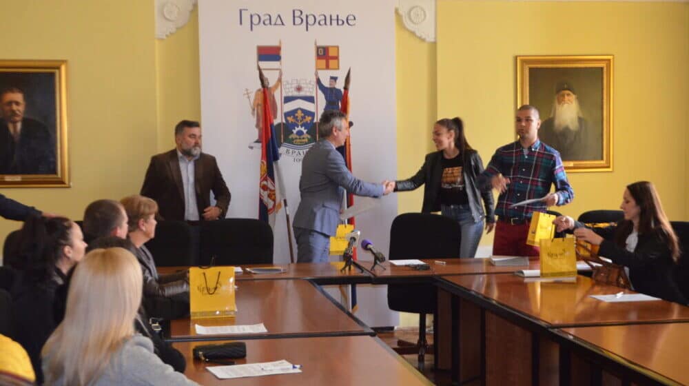 Potpisani ugovori o dodeli subvencija za samozapošljavanje 1