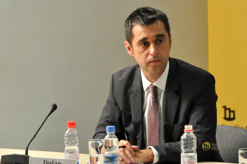 Nikezić: Panika od gladi i krize pokazuje (ne)poverenje ljudi u Vučića (VIDEO) 1 Nikezić: Panika od gladi i krize pokazuje (ne)poverenje ljudi u Vučića (VIDEO) 1