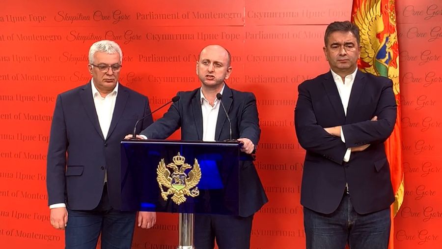 Demokratski front traži da SNP vrati mandate zbog podrške Abazoviću 1