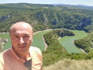 "Tužio sam državu jer su me zaključali u kuću, optužili kao kriminalca, a nisam imao koronu": Filmska priča novopazarskog lekara 2 "Tužio sam državu jer su me zaključali u kuću, optužili kao kriminalca, a nisam imao koronu": Filmska priča novopazarskog lekara 2