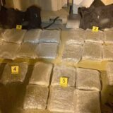 U Stragarima kod Kragujevca zaplenjeno više od 30 kilograma marihuane 9