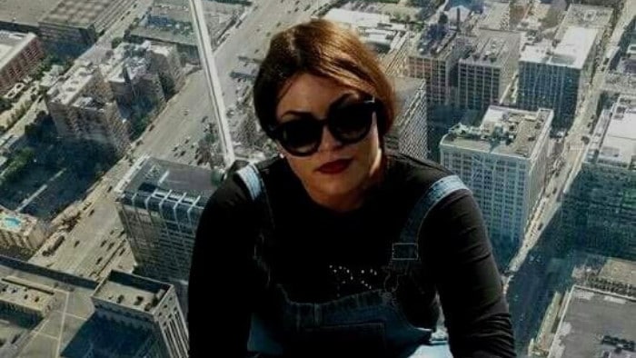 Viza mi je istekla, avion odleteo za Srbiju, a ja sam se zaljubila 1