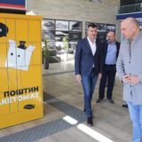 Prvi paketomat u Novom Sadu postavljen na Železničkoj stanici 8