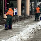 Niskogradnja čisti užičke ulice, službe u pripravnosti za ponedeljak (FOTO) 8